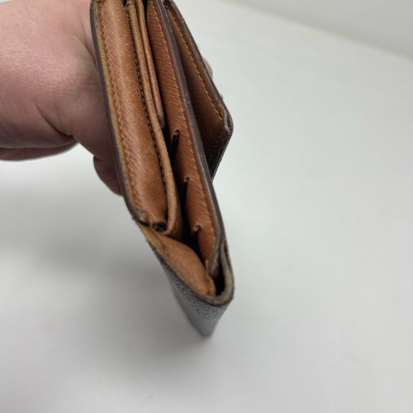 Vintage Louis Vuitton Monogram TriFold Sarah Wallet - Picture 5 of 13